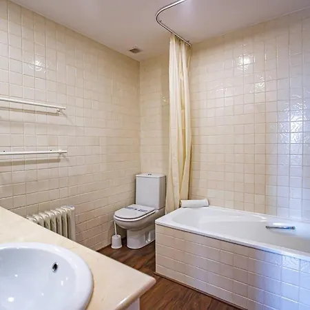 Apartment Holidays, Edificio Europa, 8 Personas, 2 Sierra Nevada