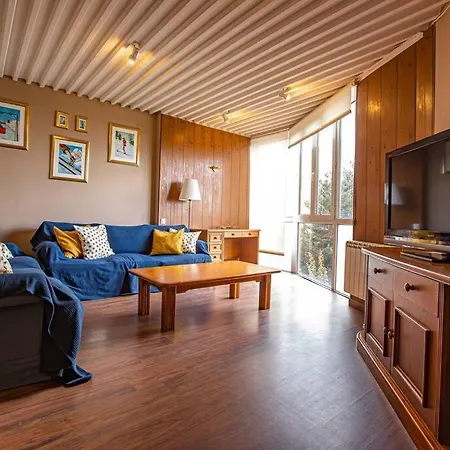 Holidays, Edificio Europa, 8 Personas, 2 *
