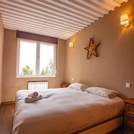Holidays, Edificio Europa, 8 Personas, 2